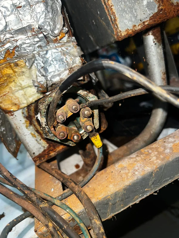 Limpeza e substituição de resistência em boiler de aquecimento solar em Ribeirão Preto